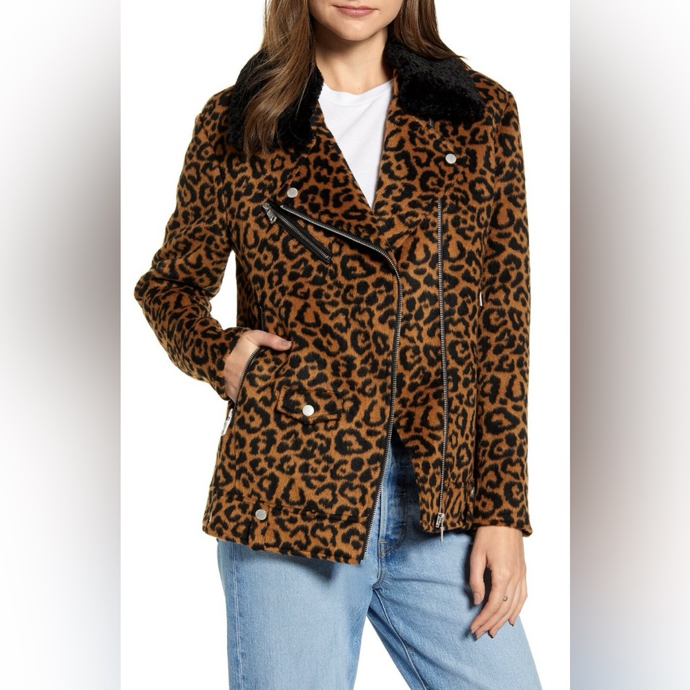 Aves Les Filles Leopard Print Women's Jacket with teddy collar & pockets, S